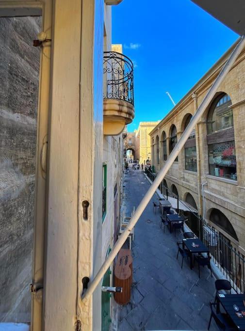 Heart Of Valletta - Apartment Kültér fotó